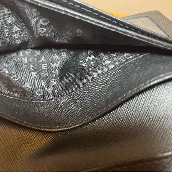 Kate Spade Laurel Way Stacy Medium Wallet - Picture 9 of 9